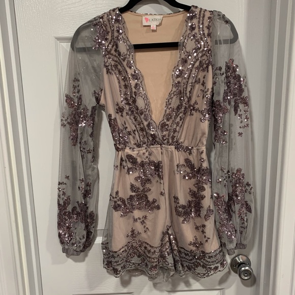 Silver romper. - Picture 1 of 2